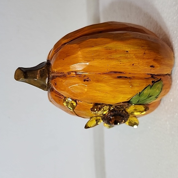 Pumpkin embellished with Rhinestones New - Picture 2 of 4